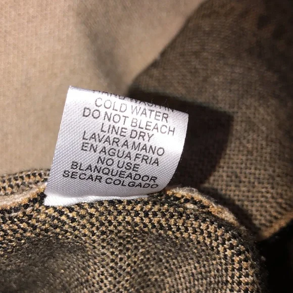 Entro leopard print sweater size large with high side slits - Picture 6 of 9